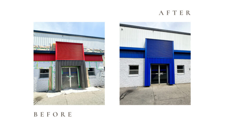 Before and after side by side photos for Moonlight Painters in St. Thomas, Ontario. Exterior metal siding painted blue